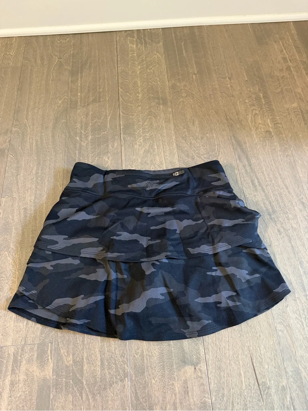 Athleta Black Camo Tiered Athletic Skirt